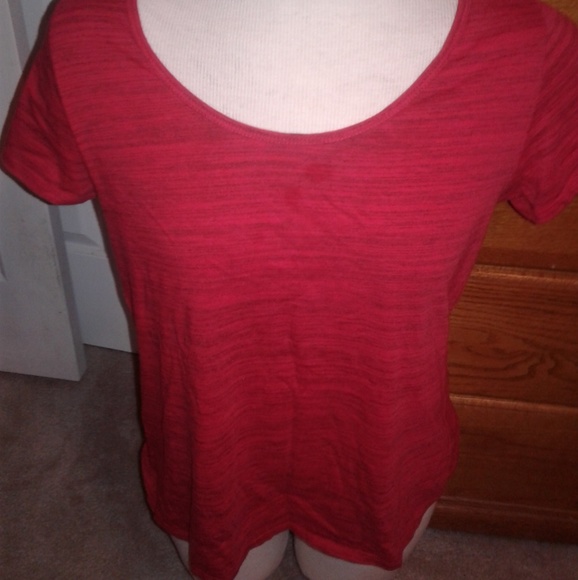 LuLaRoe Tops - Lularoe Red Classic Tee Shirt Blouse